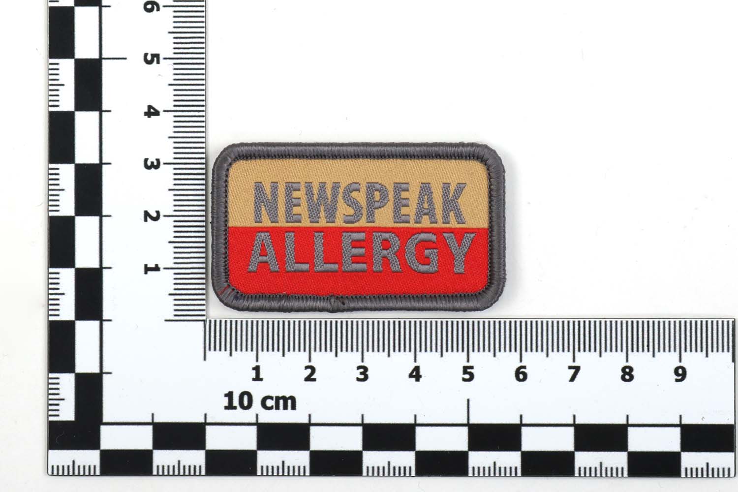 Maße, Morale Patch - NEWSPEAK ALLERGY, gewebt